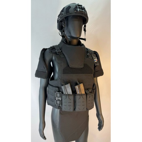 Бронежилет разгрузочный UNIVERSAL ARMOR в Липецке (СВМПЭ + бронеплиты Бр5 класса) черный